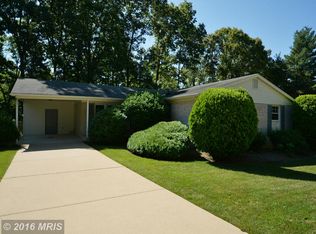 6978 Conservation Dr, Springfield, VA 22153