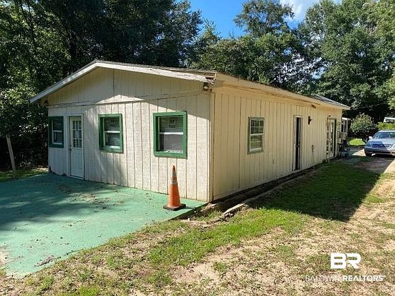 3rd image of 27447 Curry Ln