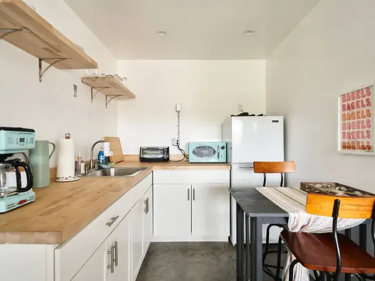 1714 Galveston St #B — Photo 3