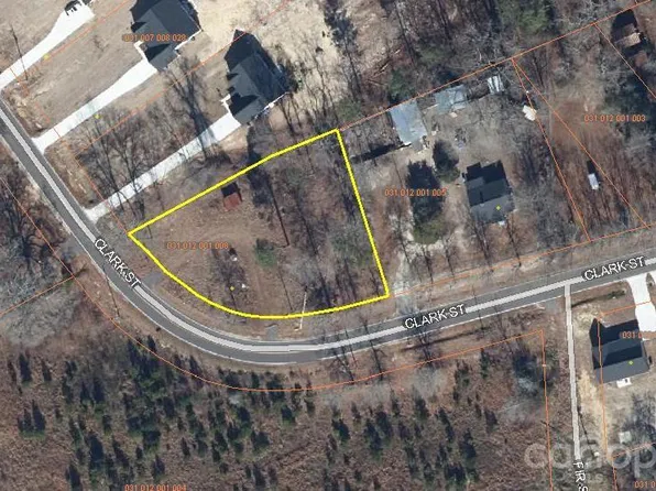 403 Clark St, Pageland, SC 29728