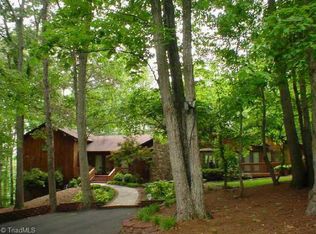 1216 Brook Acres Trl, Clemmons, NC 27012