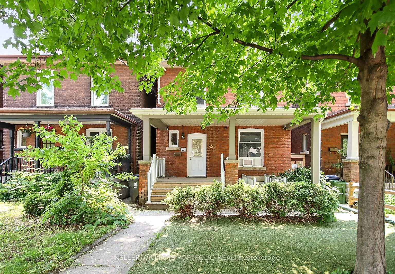 2 bed, $2,425 — Photo 2