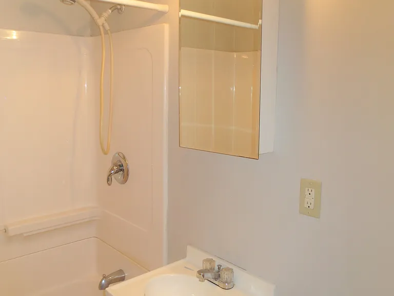 5710 Phillips Ave #A6 — Photo 46