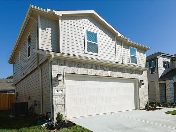 2nd image of 9422 Castillo Ct