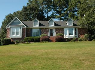 7774 Windsong Dr, Trussville, AL 35173