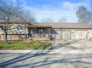 1213 Busby Rd, Lapel, IN 46051