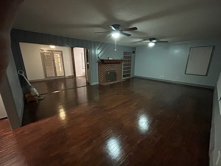445 Missouri St — Photo 8