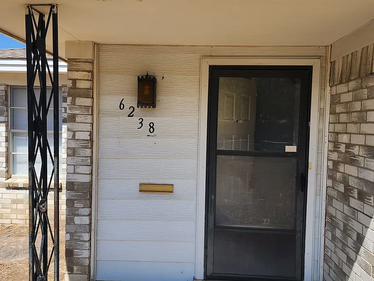 6238 Belpree Rd #MAIN — Photo 2