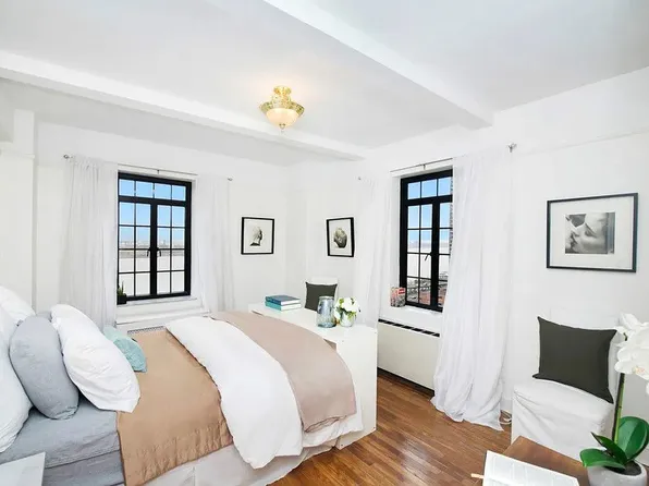 5 Tudor City Place image 5 of 11