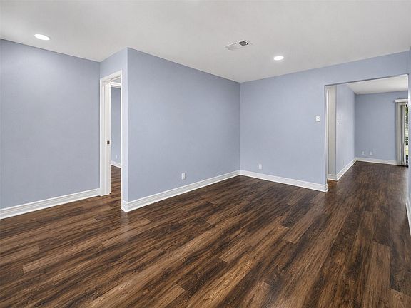 2nd image of 2809 3rd Ave N