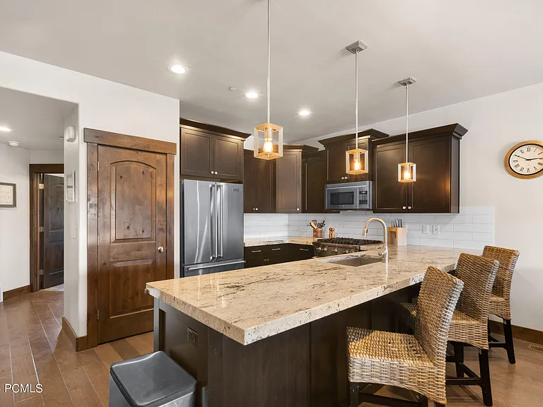 1220 W Wintercress Trl — Photo 4