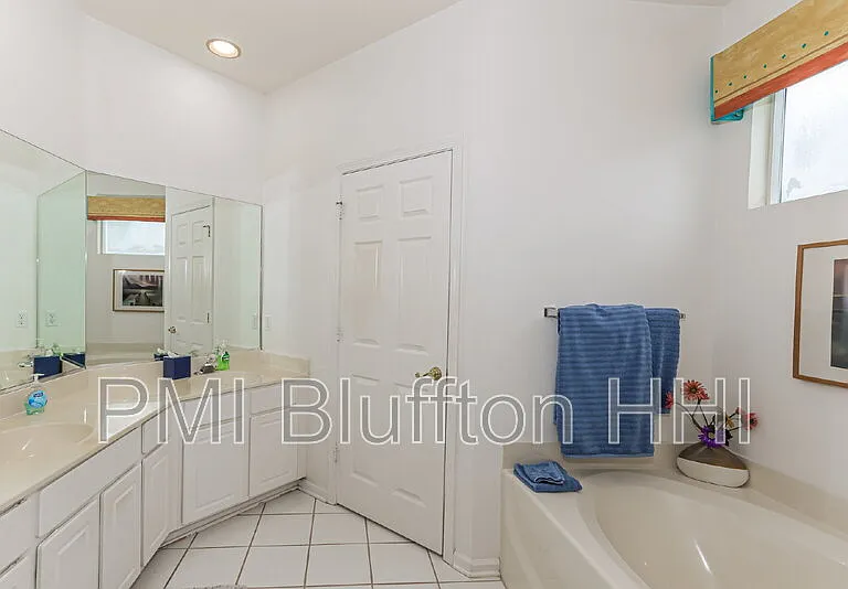 10 Raymond Rd — Photo 15