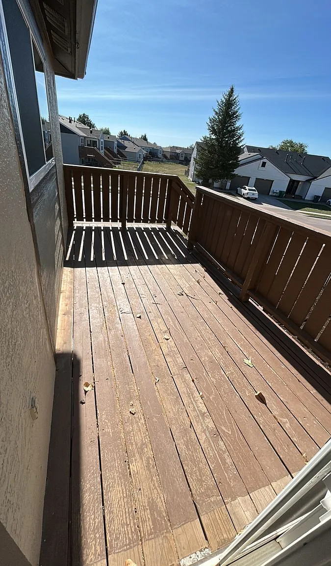 3 bed, 2.5 bath, 1328 sqft, $1,719 — Photo 4