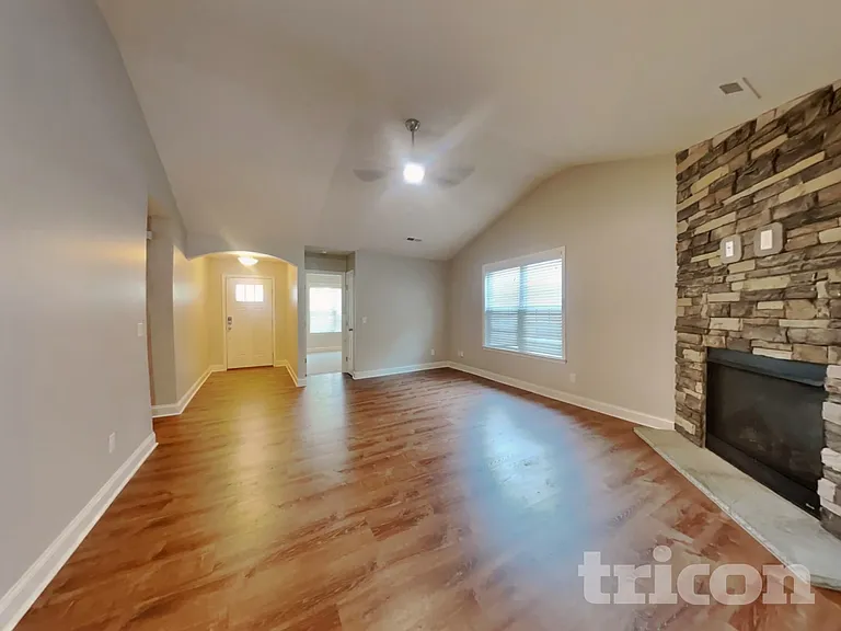 5433 Misty Hill Cir — Photo 3