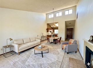 3 White Oak Ave, Holiday Island, AR 72631