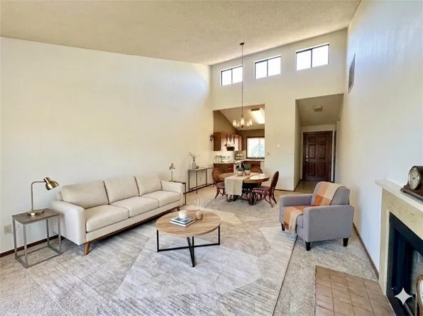 3 White Oak Ave, Holiday Island, AR 72631