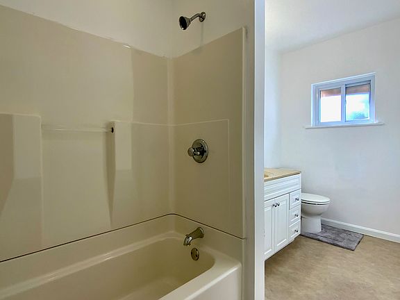 5th image of 87 1/2 Steuben St