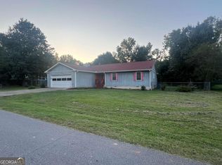136 Wellington Dr, Hull, GA