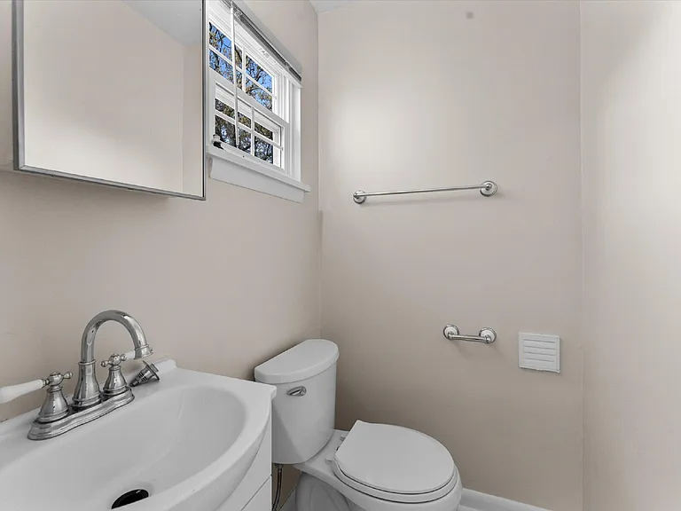 411 Roxana Rd #411 ROXANA ROAD — Photo 12