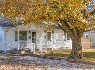 664 S West Ave, Springfield, MO 65802