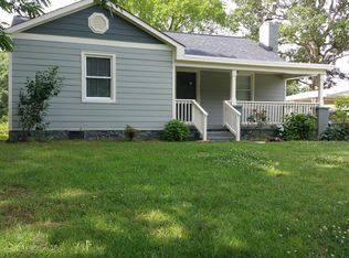 2121 Belmeade Dr, Charlotte, NC 28214