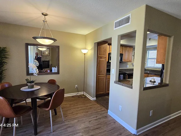6651 N Campbell Ave #240 — Photo 8