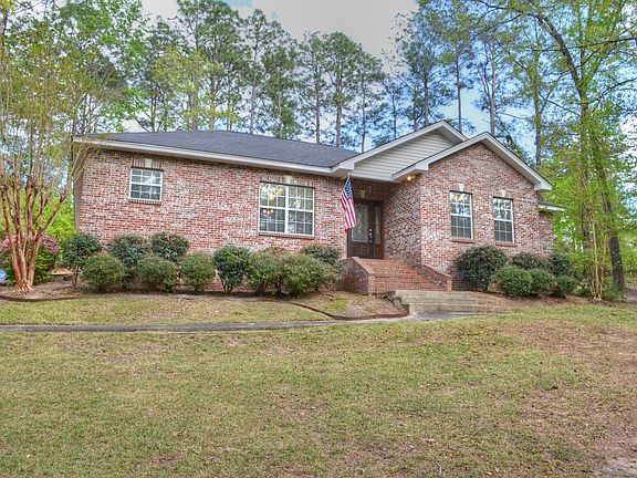 3rd image of 128 Dogwood Dr