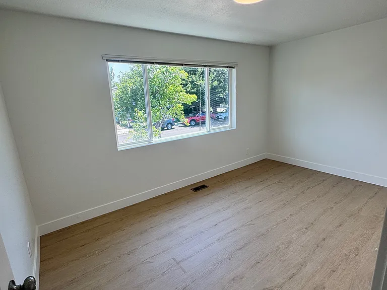 1838 W New York Dr — Photo 48