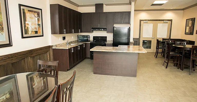 45 Lisgar St — Photo 33
