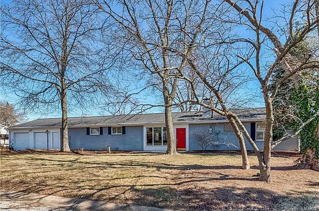 1st image of 17 Crabapple Ct