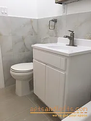 Rented by aptsandlofts.com