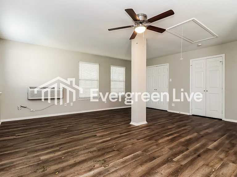 6440 Lavon Dr — Photo 10