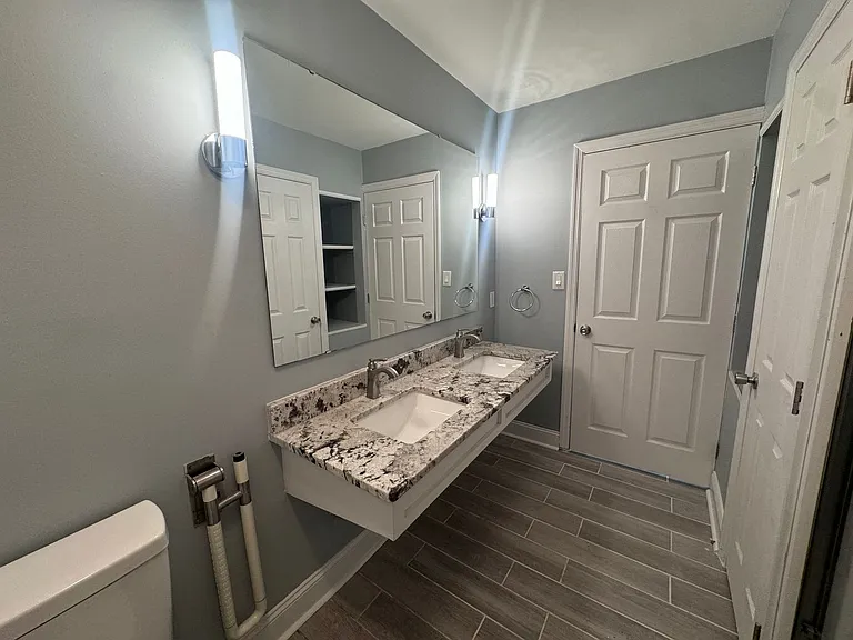 908 Rochester Dr — Photo 23