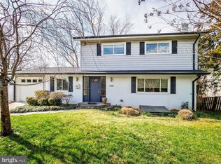 11816 Seven Locks Rd, Potomac, MD 20854