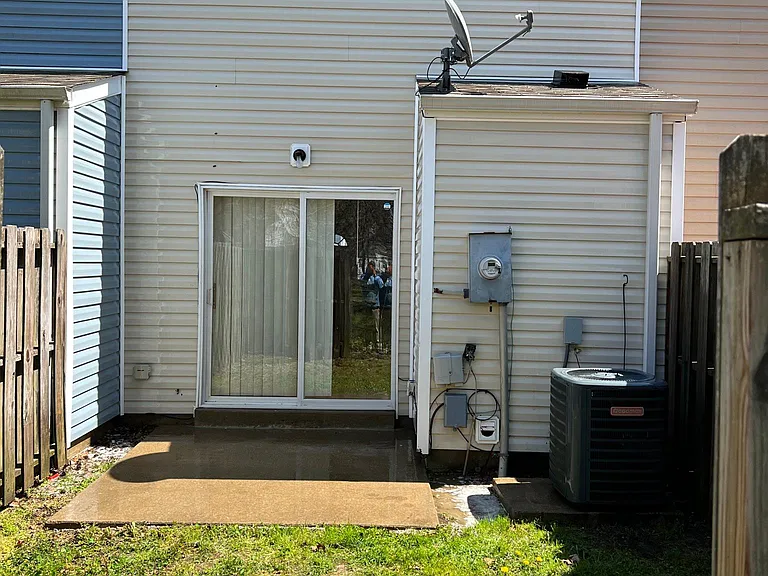 151 Jenness Ln #G — Photo 14