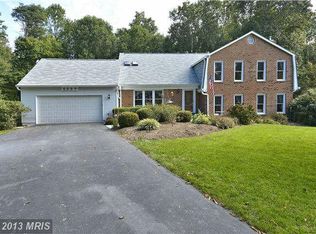 5257 Ofaly Rd, Fairfax, VA 22030