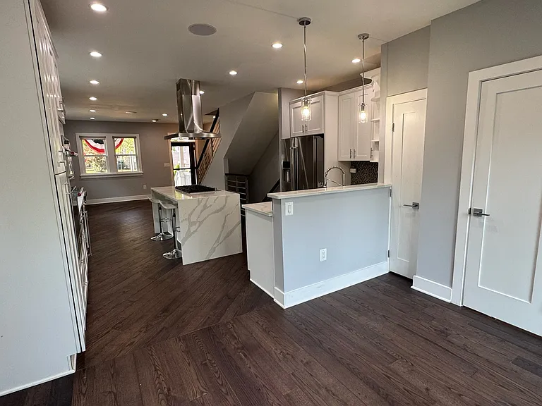 145 Todd Pl NE — Photo 9