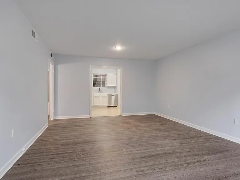 4900 Claycut Rd #47 — Photo 4