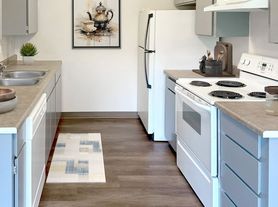 452-Trinity Apartments