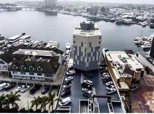 3121 W Coast Hwy APT 3B, Newport Beach, CA 92663