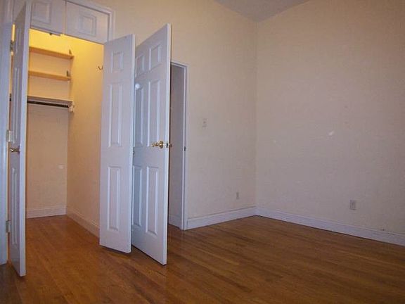 4th image of 100 W 84th St