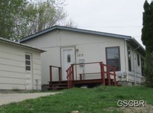 1213 N Saint Marys St, Sioux City, IA 51105