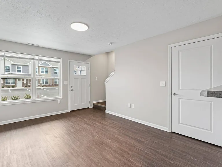 Pebble Village Townhomes — Photo 5