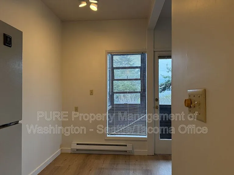 6609 SW Admiral Way — Photo 6
