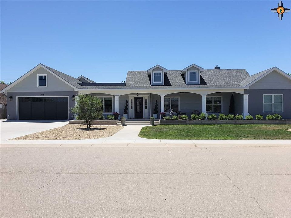 1st image of 705 W Monterrey Way