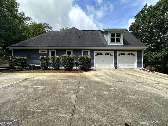 3rd image of 47 Stone Gate Dr NW