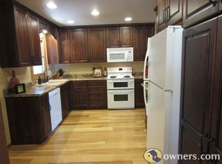 719 E 14th Ave, Mitchell, SD 57301