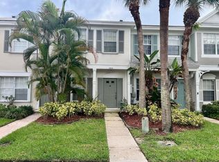7844 Dixie Beach Circle, Tamarac, FL 33321