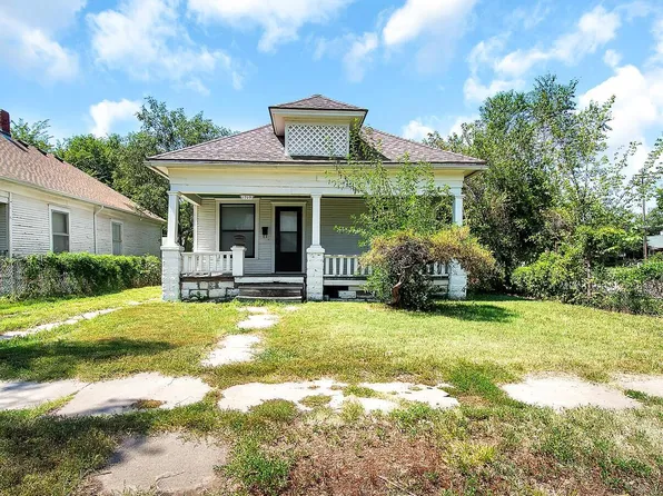 1709 S Market St, Wichita, KS 67211