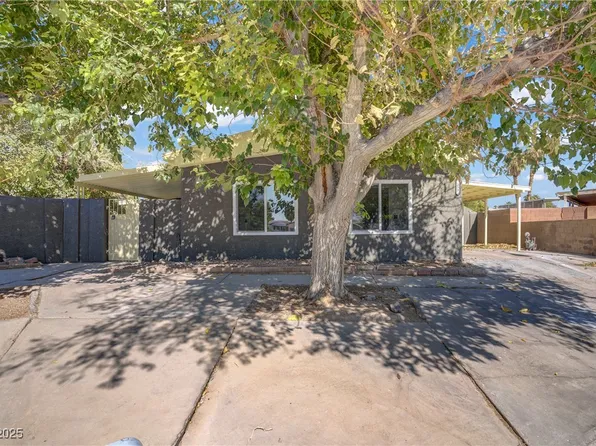 153 Sir Thomas Dr, Las Vegas, NV 89110